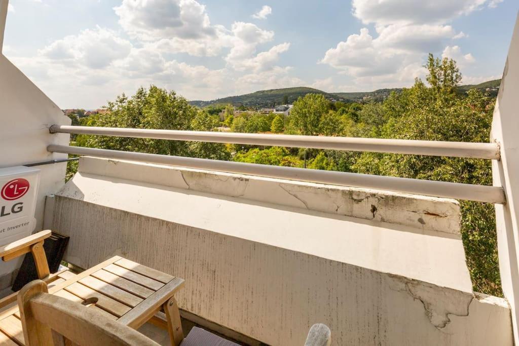 Lovely 1 Bedroom Flat - Gazdagret Budapest Exterior photo