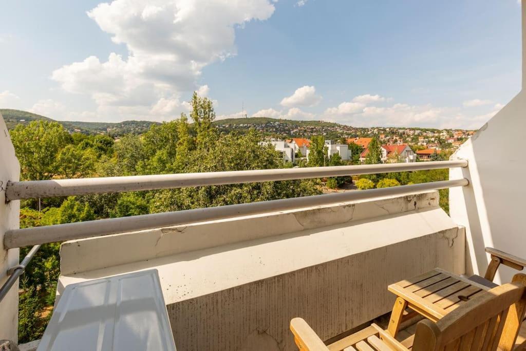 Lovely 1 Bedroom Flat - Gazdagret Budapest Exterior photo